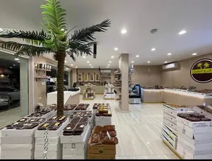 خدمة تصميم ديكورات المحلات 3